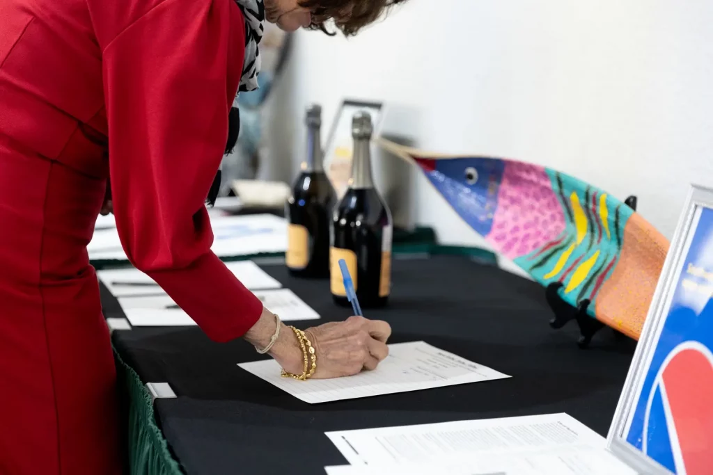 silent auction wine